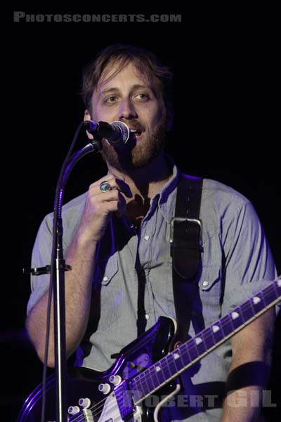 THE BLACK KEYS - 2012-08-25 - SAINT CLOUD - Domaine National - Grande Scene - 